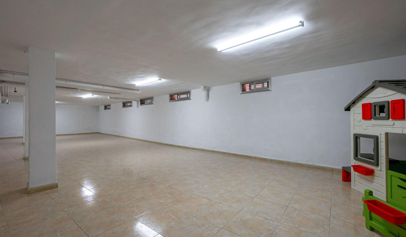 Reventa - Villa independiente - Rojales