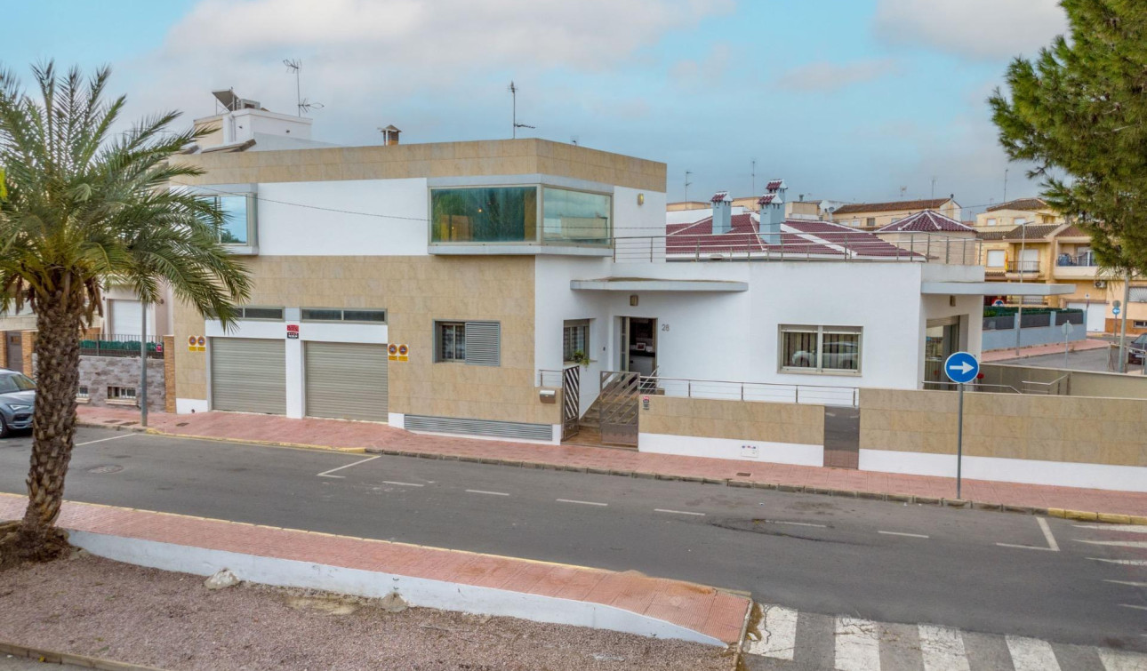 Reventa - Villa independiente - Rojales