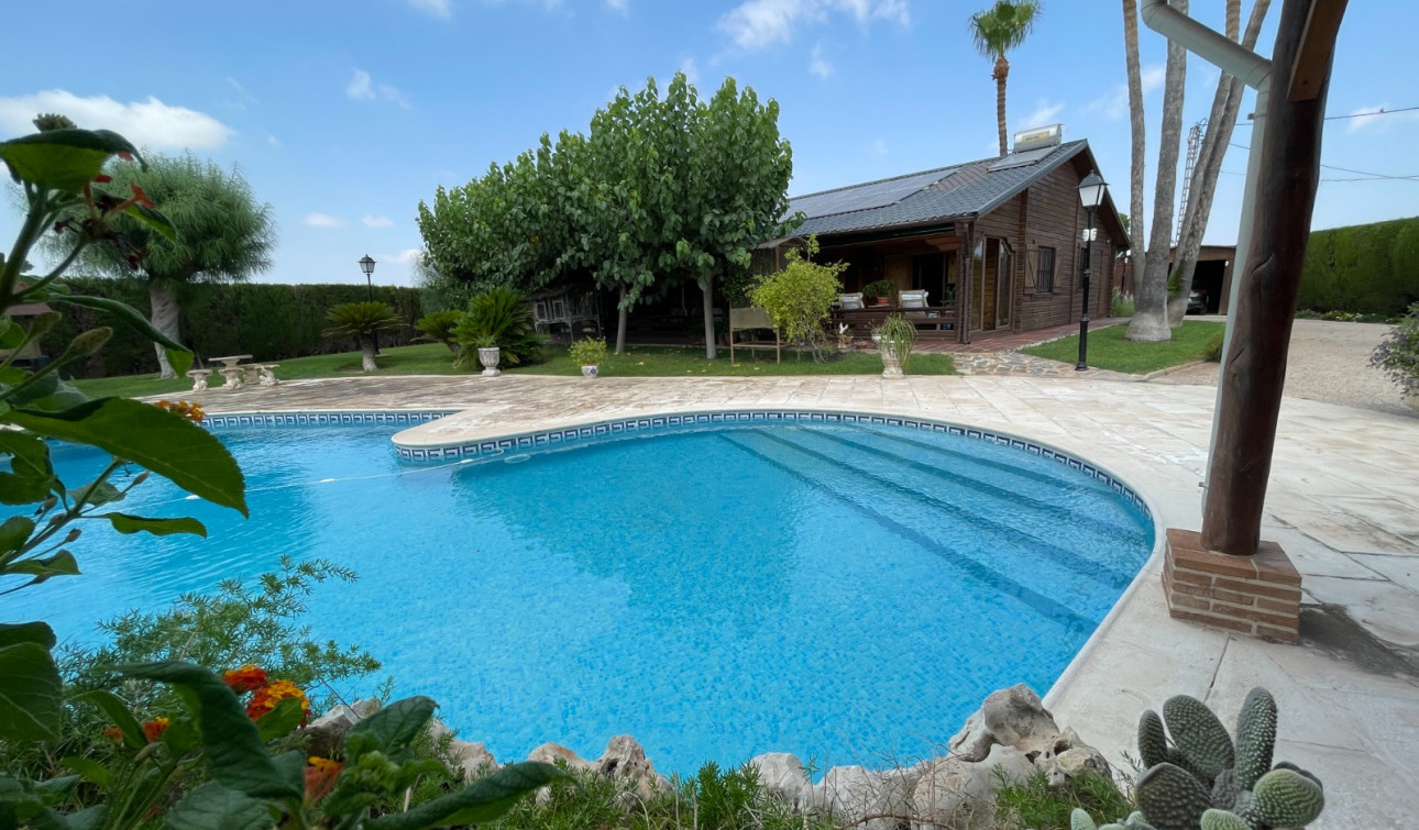 Reventa - Villa independiente - San Fulgencio - La Marina