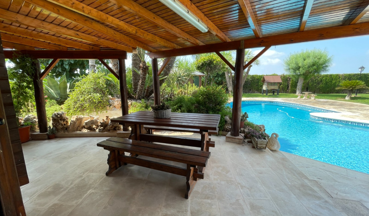 Reventa - Villa independiente - San Fulgencio - La Marina