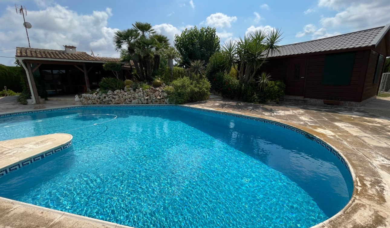 Reventa - Villa independiente - San Fulgencio - La Marina