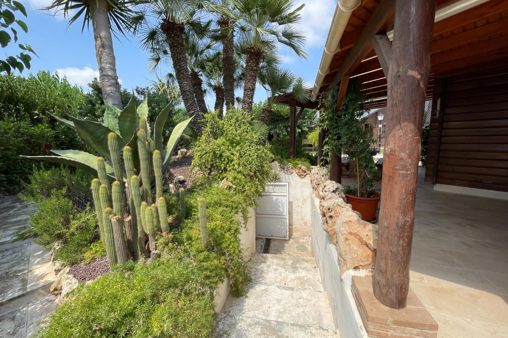 Reventa - Villa independiente - San Fulgencio - La Marina