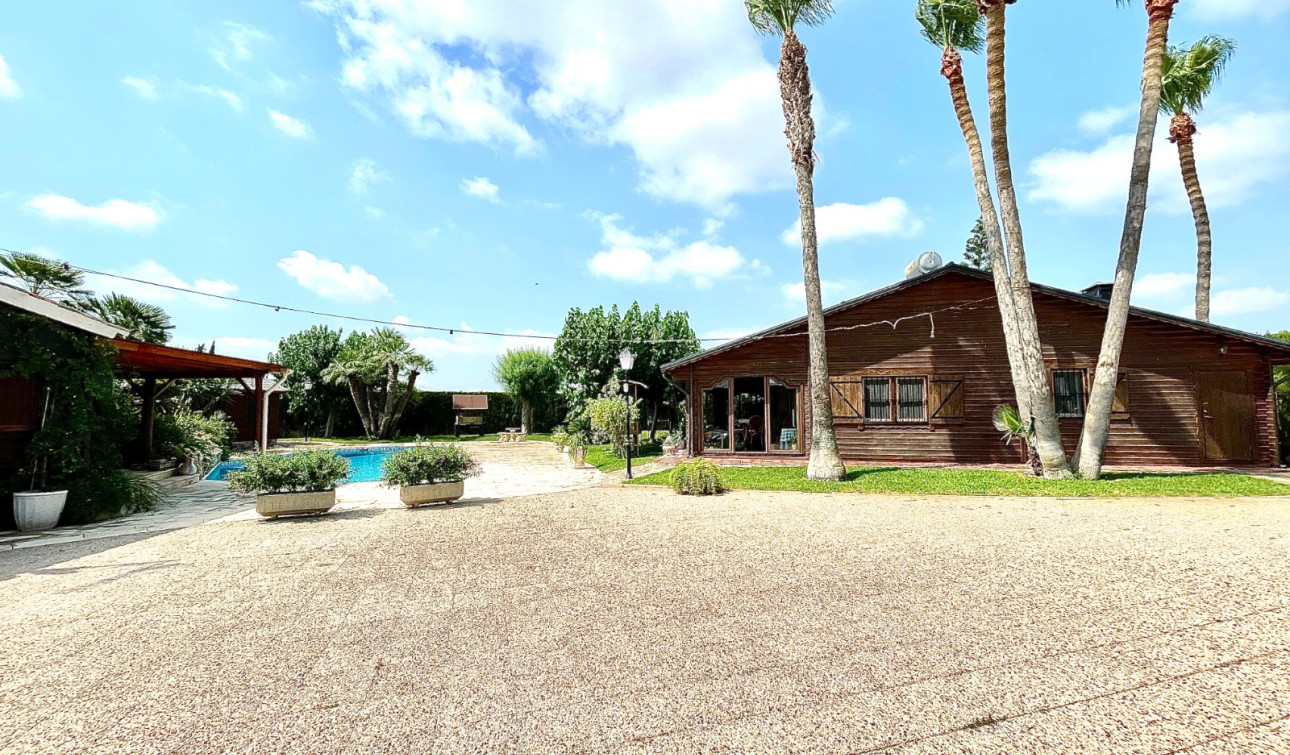 Reventa - Villa independiente - San Fulgencio - La Marina