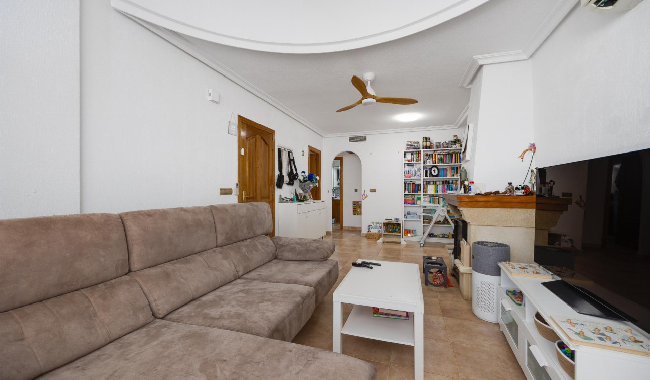 Reventa - Villa independiente - San Fulgencio - La Marina