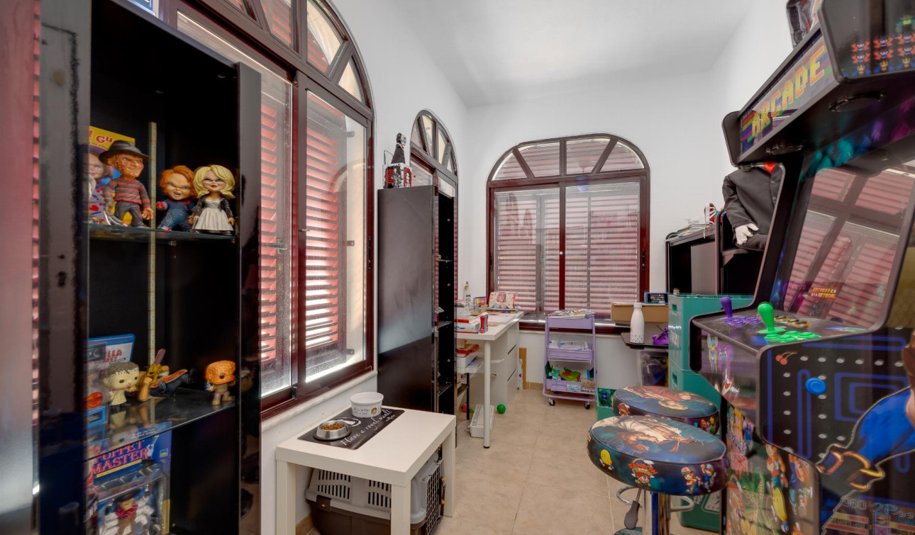 Reventa - Villa independiente - San Fulgencio - La Marina