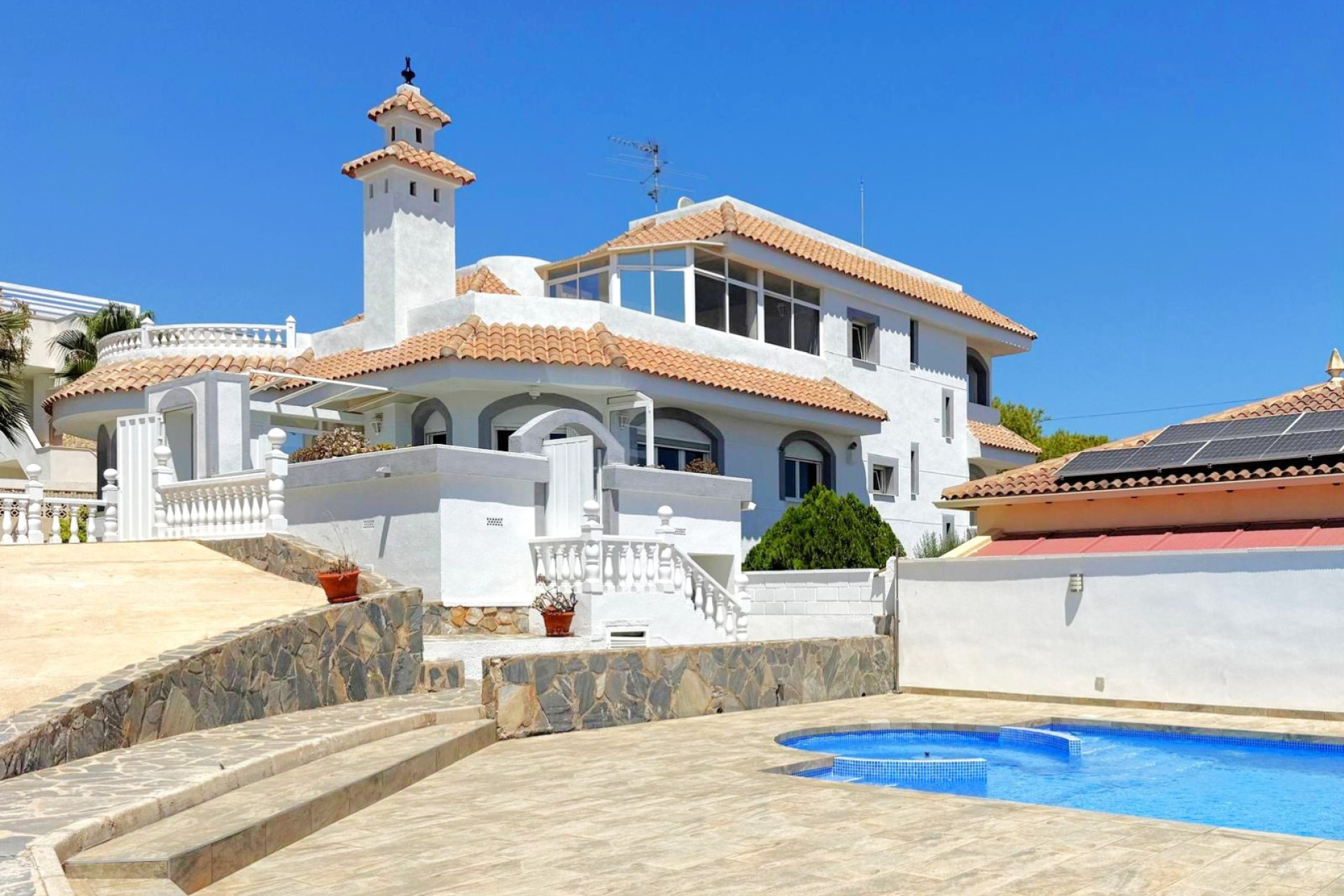 Reventa - Villa independiente - San Miguel de Salinas - Blue Lagoon