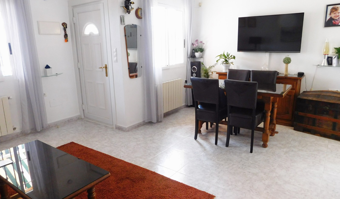 Reventa - Villa independiente - San Miguel de Salinas - Blue Lagoon