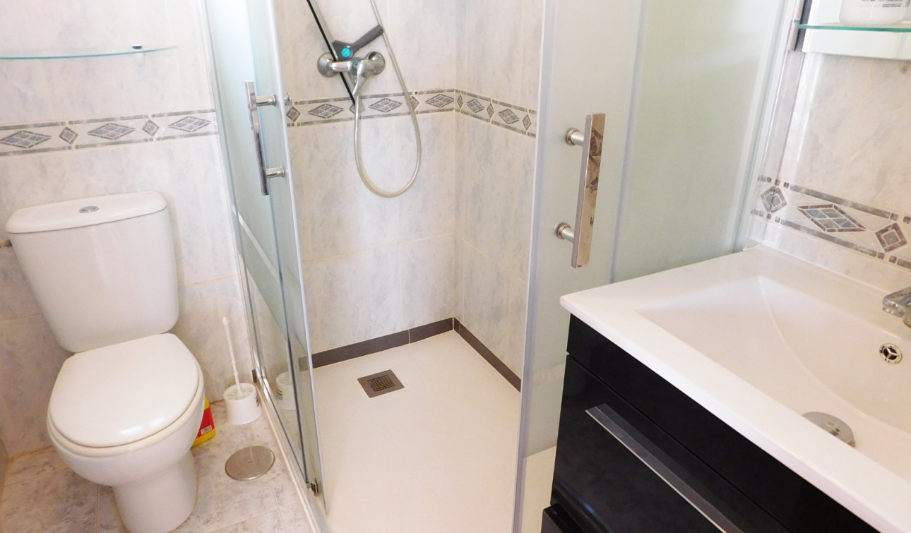 Reventa - Villa independiente - San Miguel de Salinas - Blue Lagoon