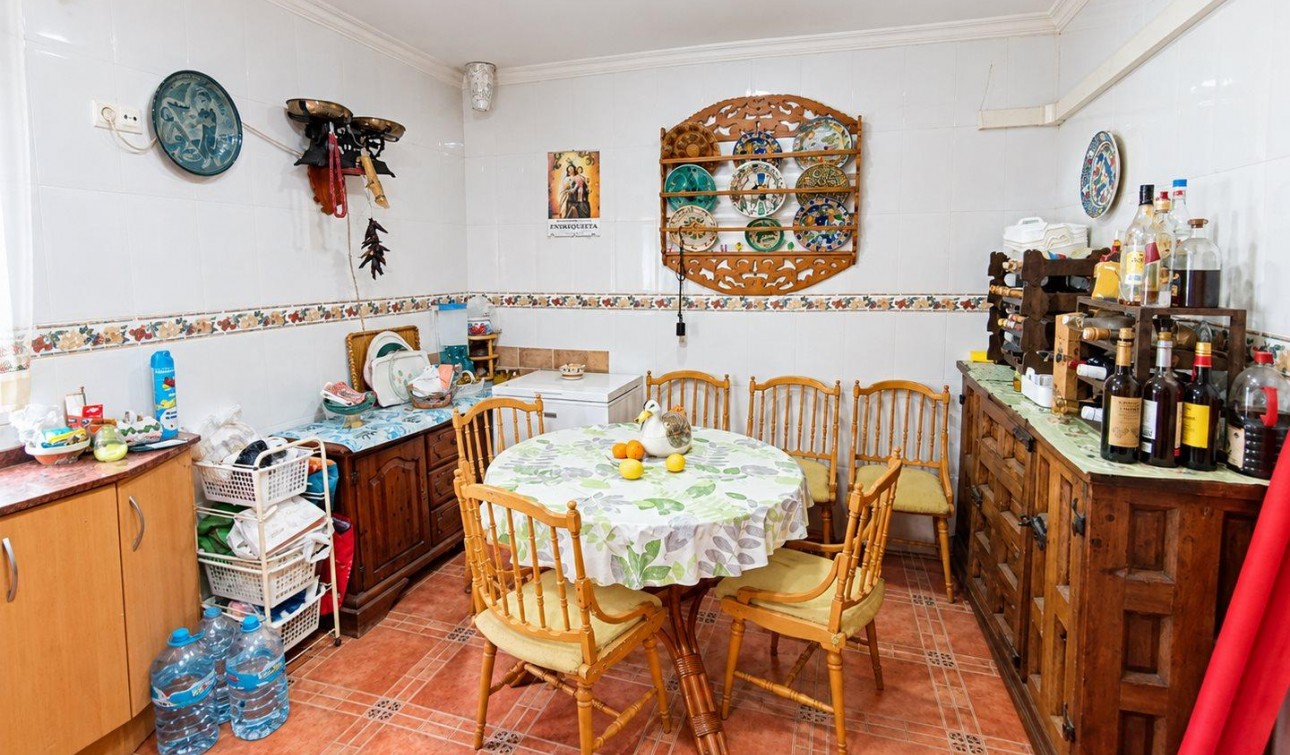 Reventa - Villa independiente - San Miguel de Salinas - Ciudad De Las Comunicaciones