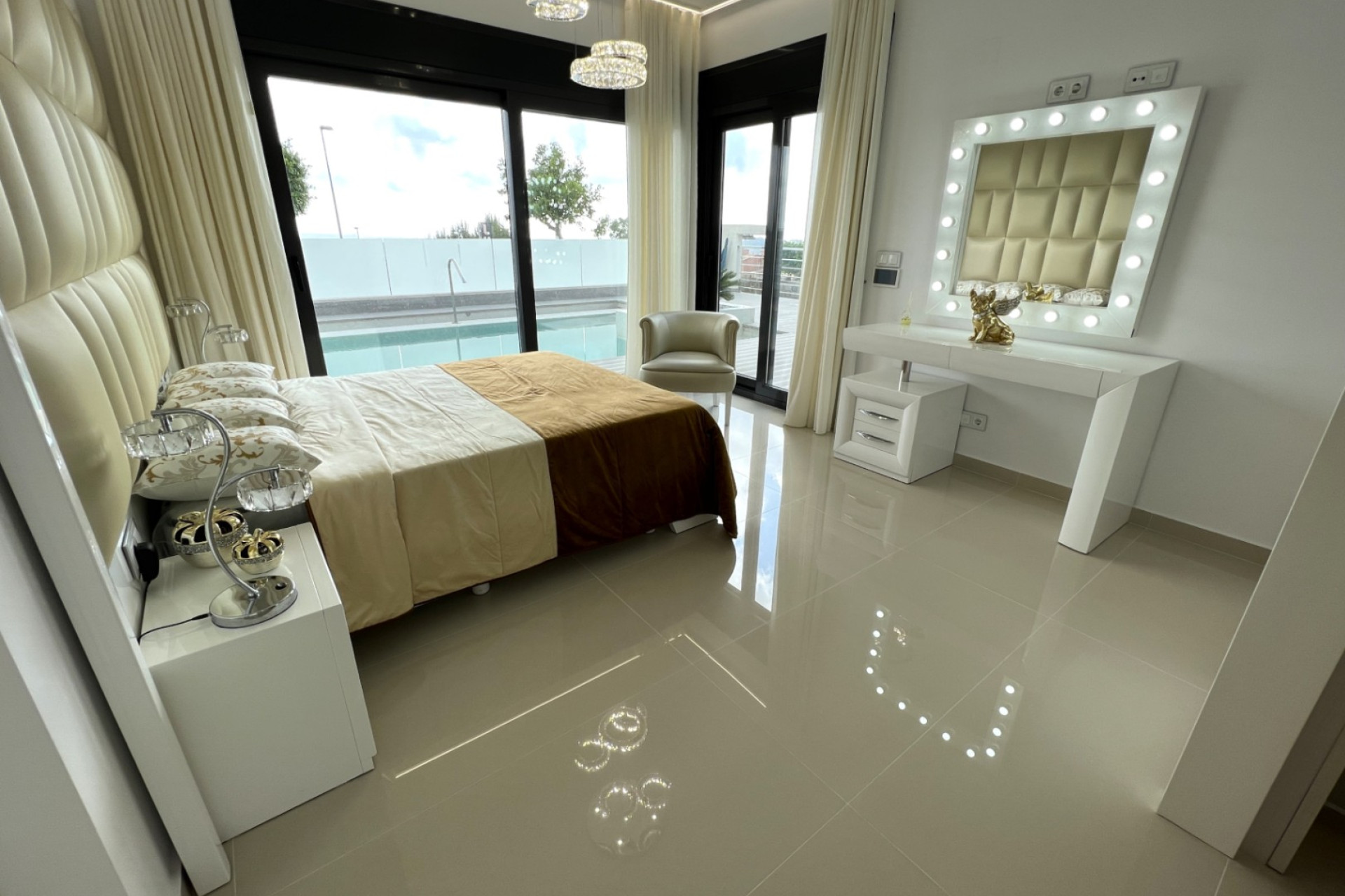 Reventa - Villa independiente - San Miguel de Salinas - Costa Blanca