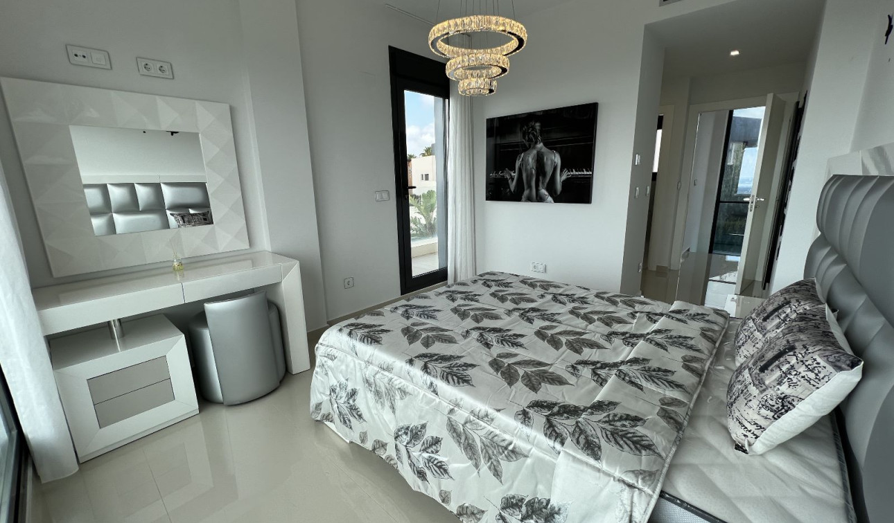 Reventa - Villa independiente - San Miguel de Salinas - Costa Blanca