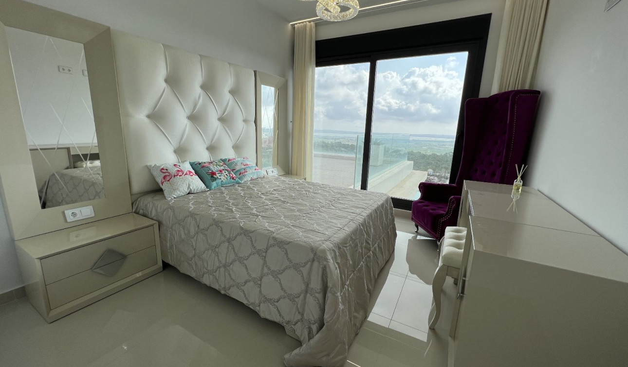 Reventa - Villa independiente - San Miguel de Salinas - Costa Blanca