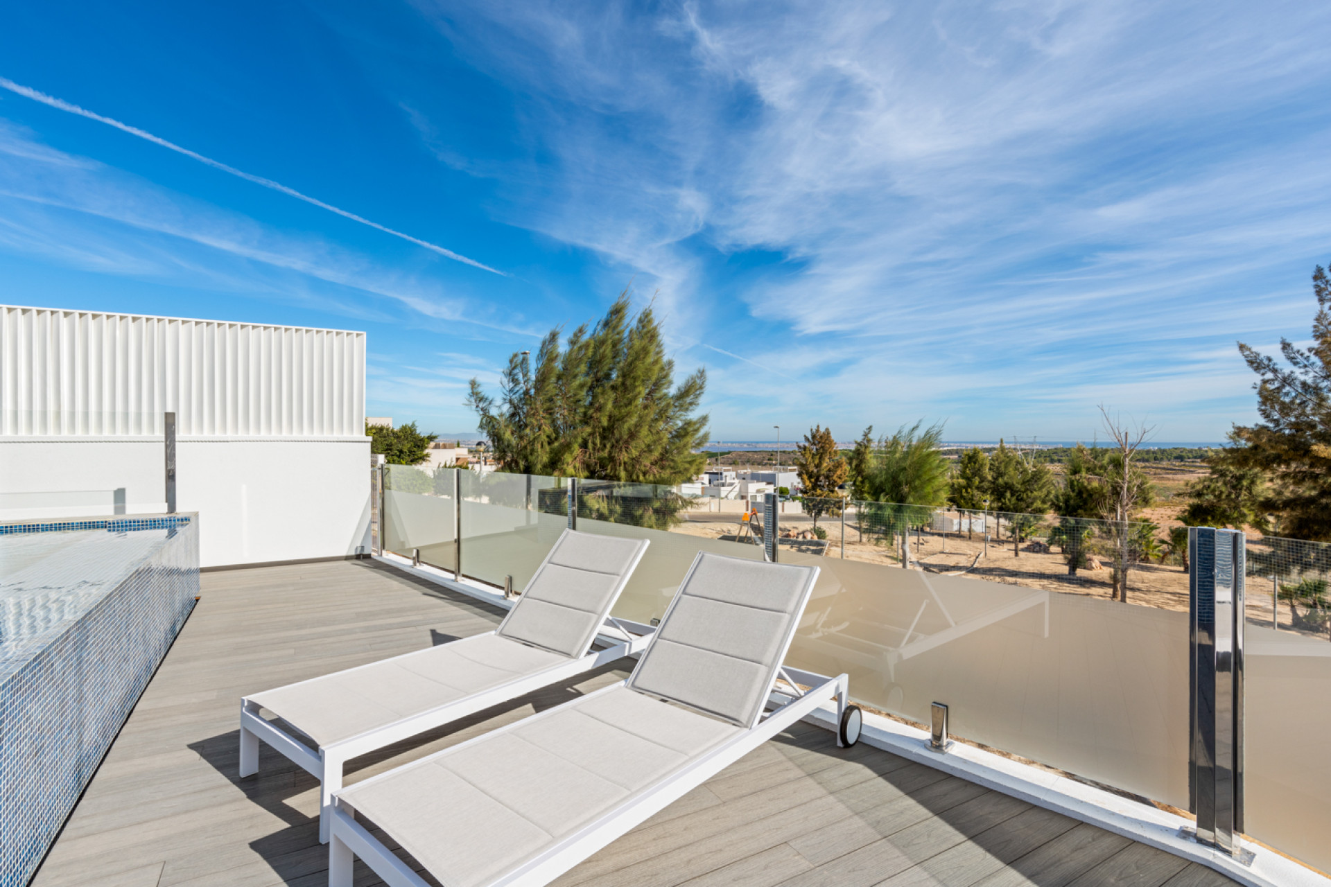 Reventa - Villa independiente - San Miguel de Salinas - Inland