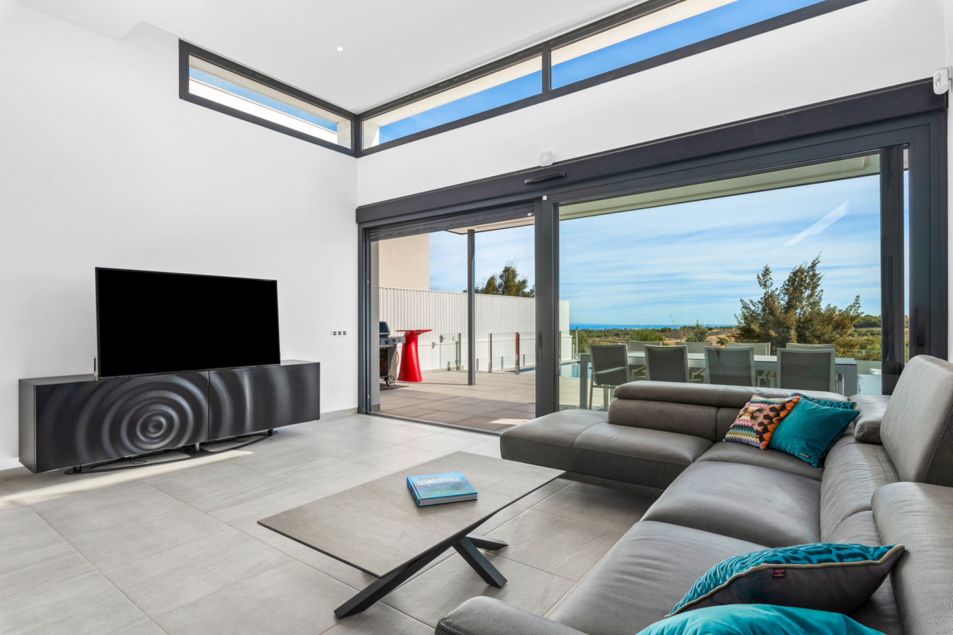 Reventa - Villa independiente - San Miguel de Salinas - Inland