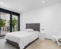 Reventa - Villa independiente - San Miguel de Salinas - Inland