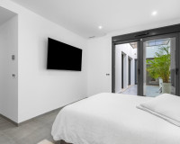 Reventa - Villa independiente - San Miguel de Salinas - Inland