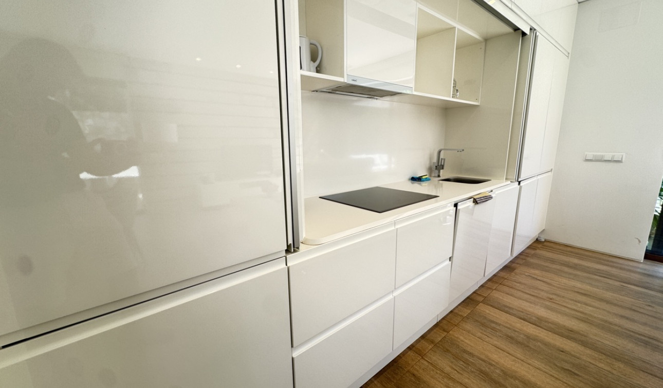 Reventa - Villa independiente - San Miguel de Salinas - Las Colinas Golf