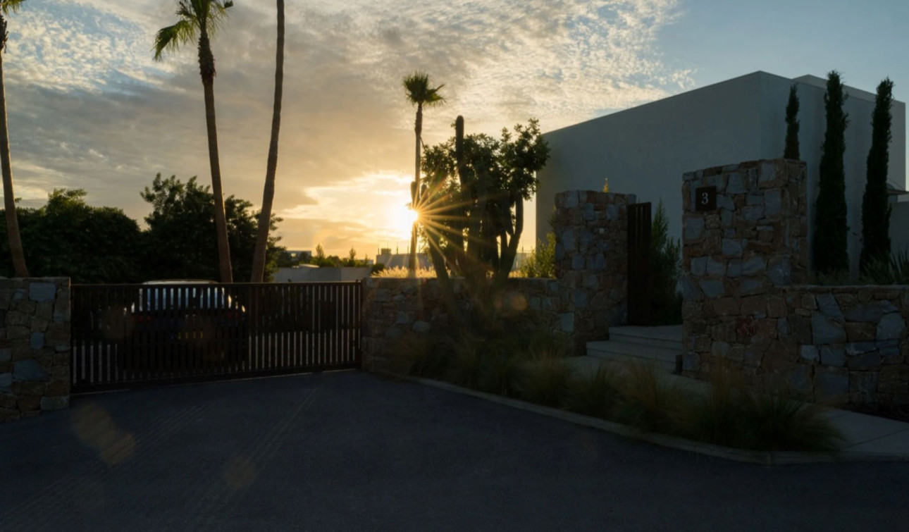 Reventa - Villa independiente - San Miguel de Salinas - Las Colinas golf