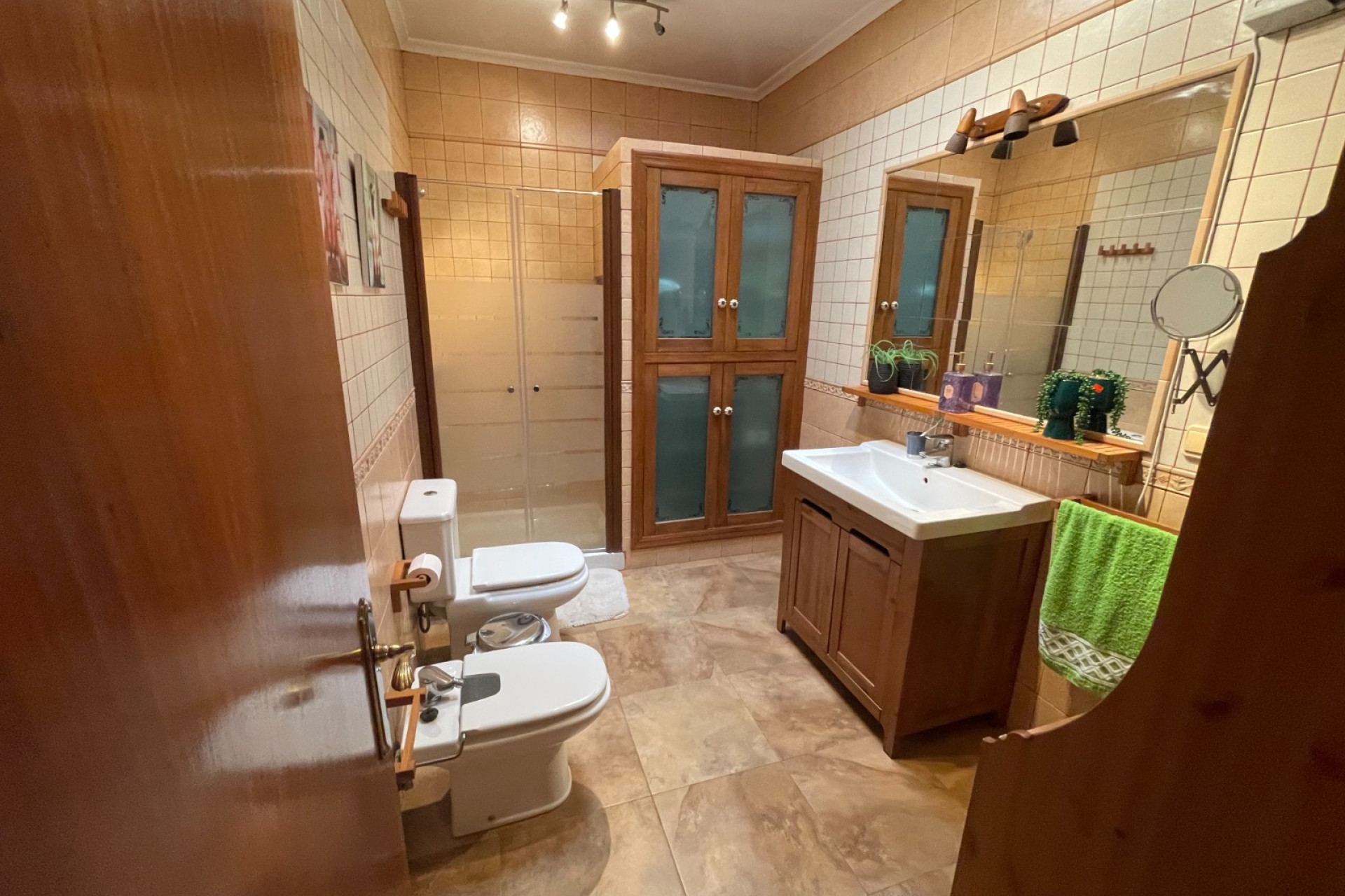 Reventa - Villa independiente - San Miguel de Salinas - Pueblo