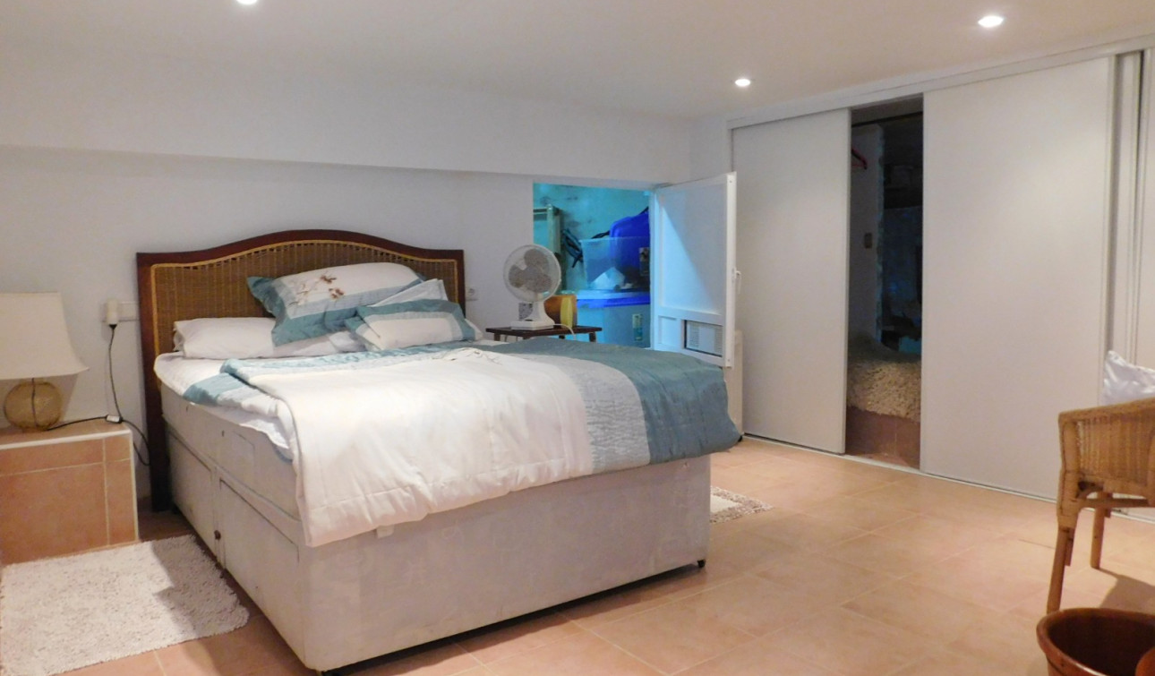 Reventa - Villa independiente - San Miguel de Salinas - San Miguel Salinas