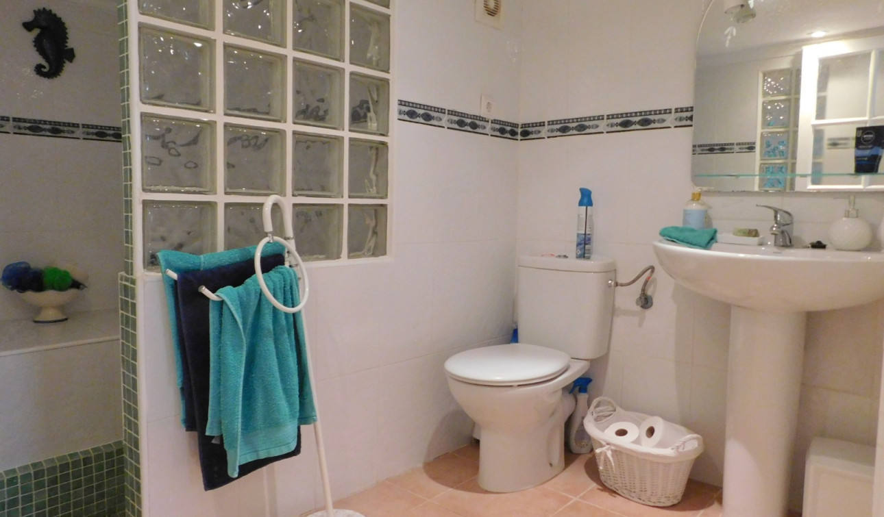 Reventa - Villa independiente - San Miguel de Salinas - San Miguel Salinas