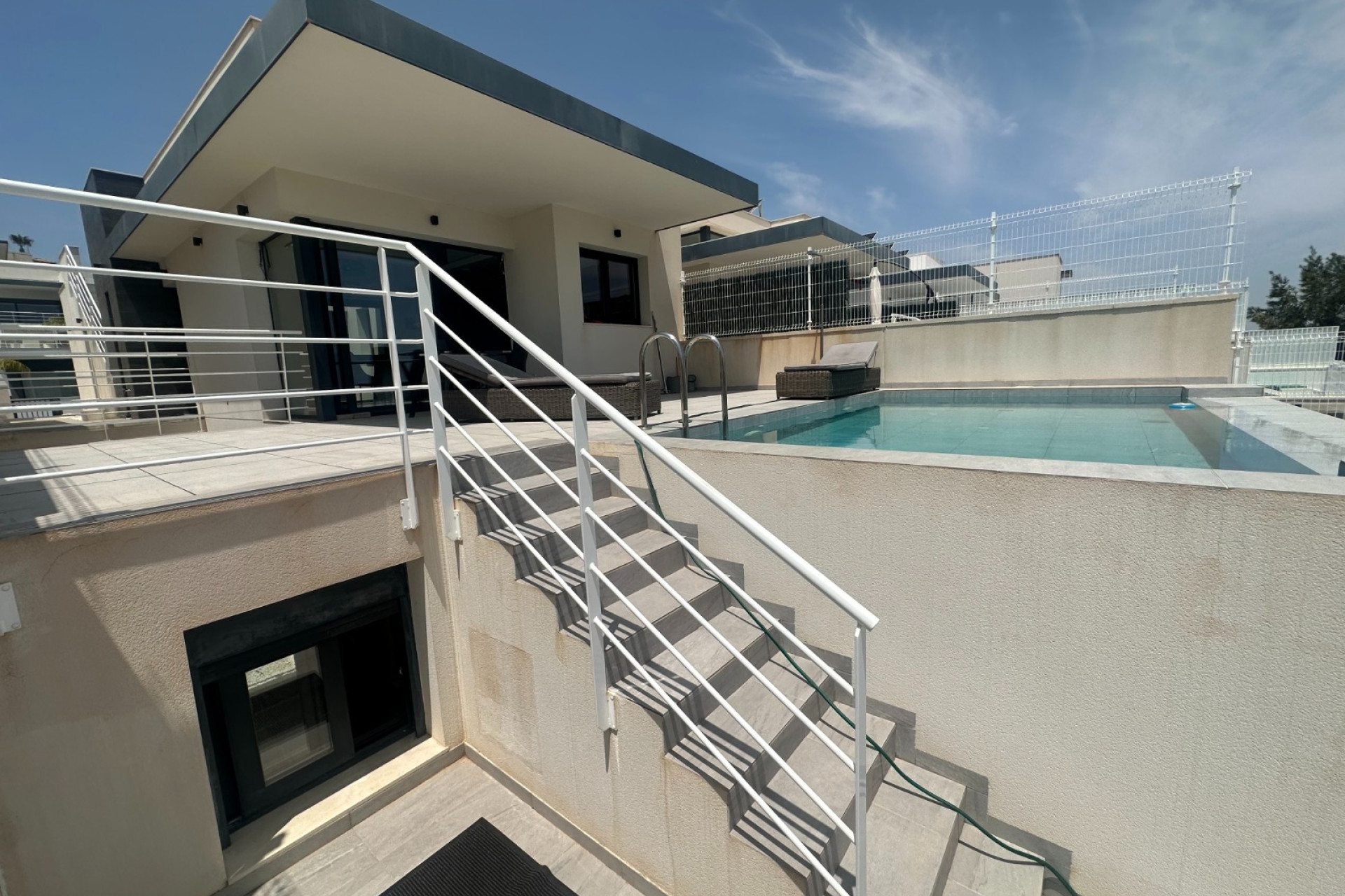 Reventa - Villa independiente - San Miguel de Salinas - San Miguel Salinas