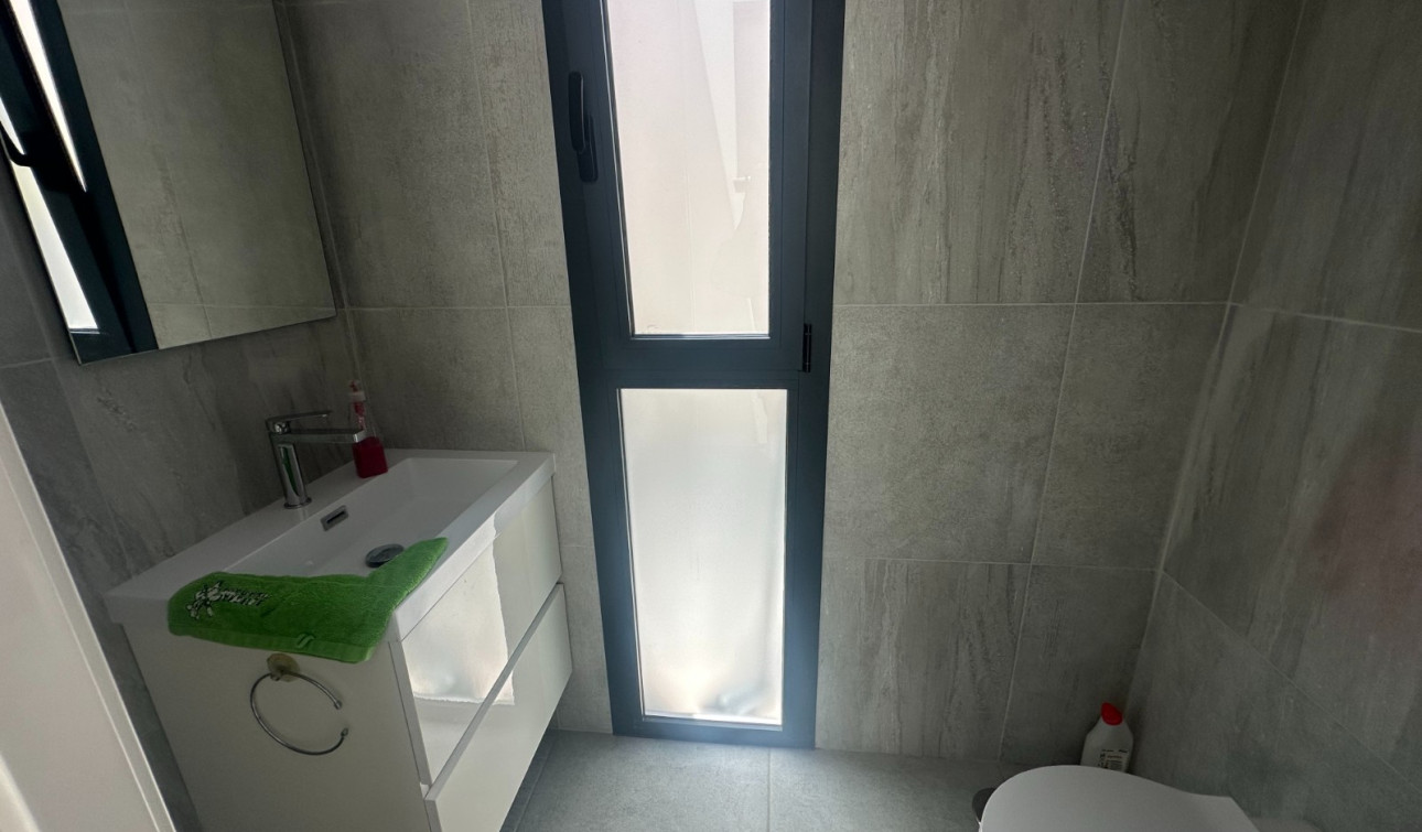 Reventa - Villa independiente - San Miguel de Salinas - San Miguel Salinas
