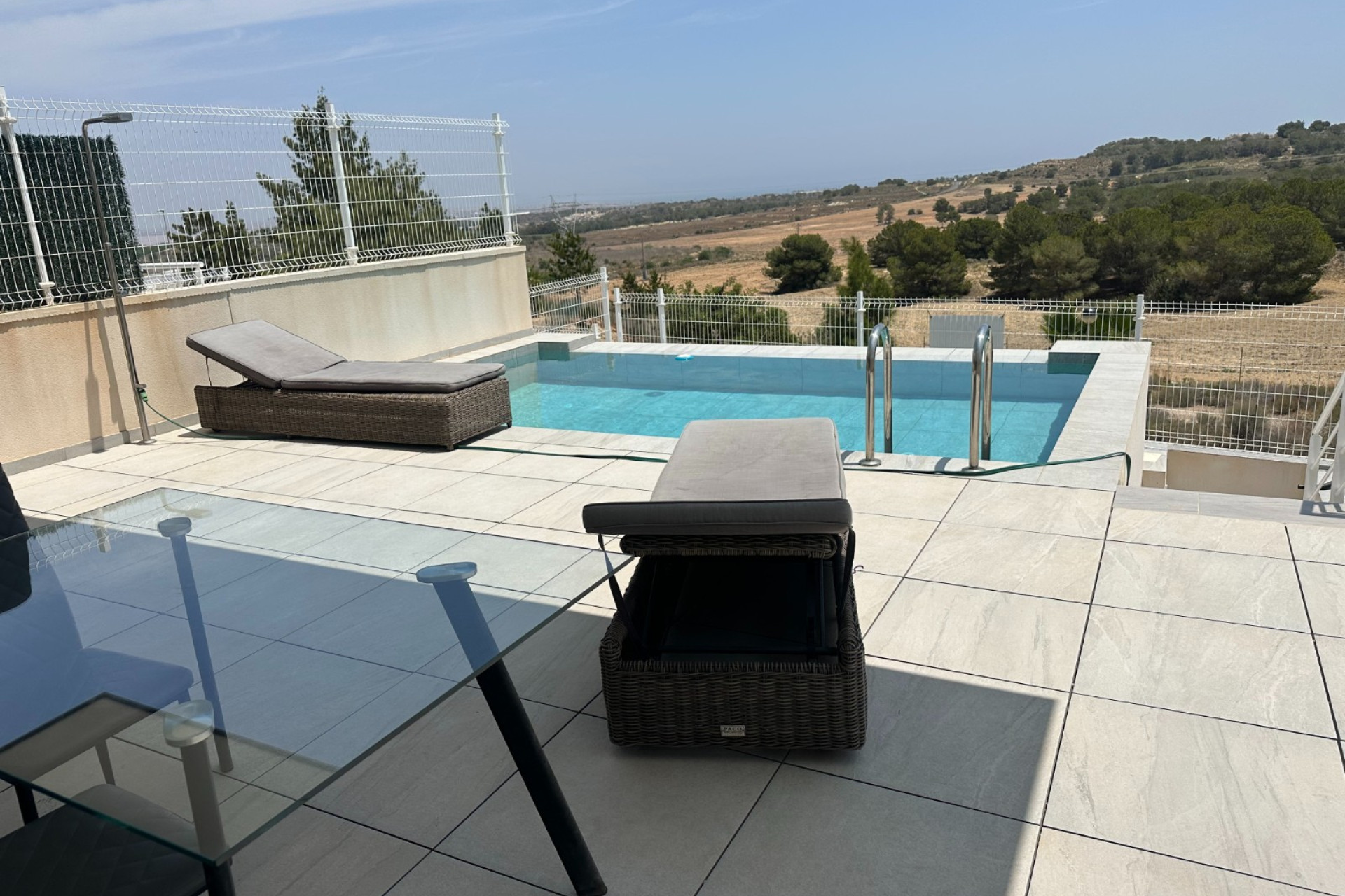 Reventa - Villa independiente - San Miguel de Salinas - San Miguel Salinas