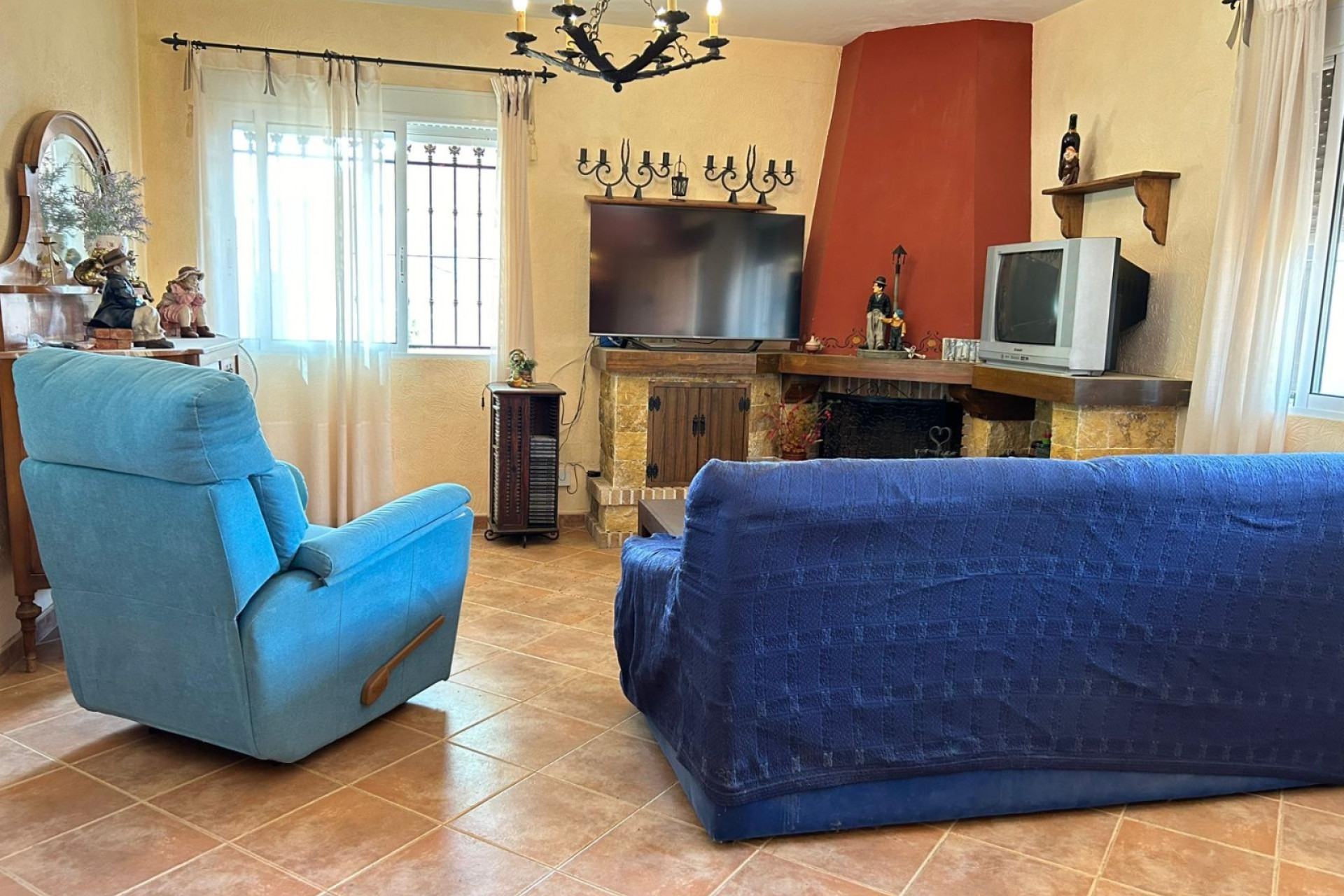 Reventa - Villa independiente - San Miguel de Salinas - Urbanizaciones