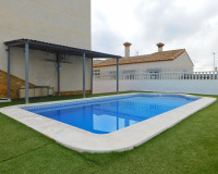 Reventa - Villa independiente - San Miguel de Salinas