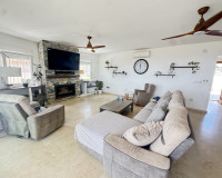 Reventa - Villa independiente - San Miguel de Salinas