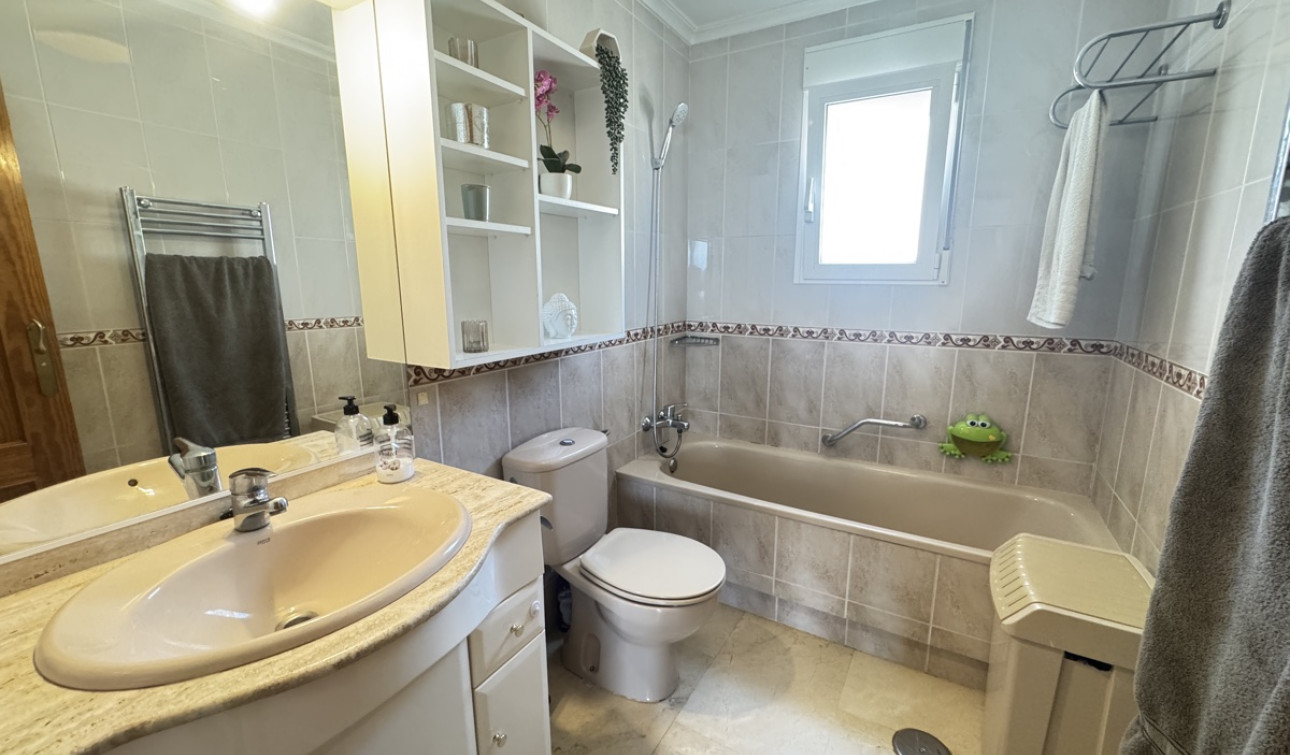 Reventa - Villa independiente - San Miguel de Salinas