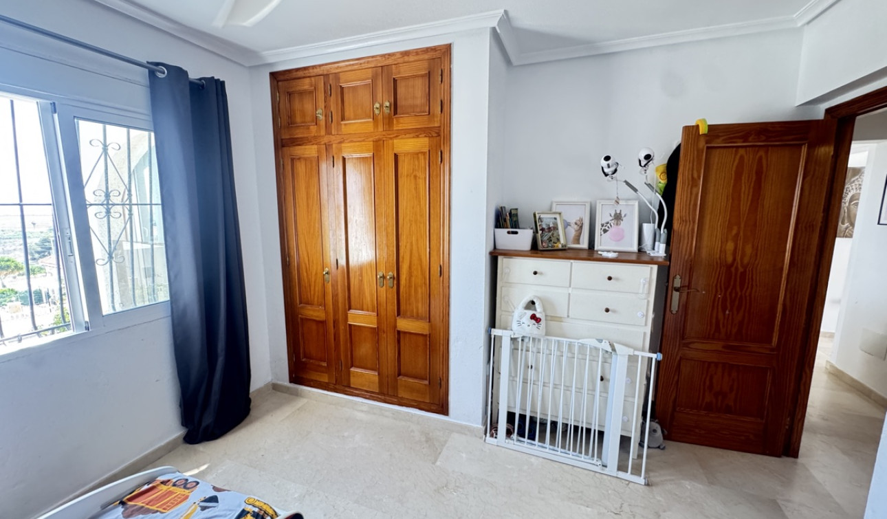 Reventa - Villa independiente - San Miguel de Salinas