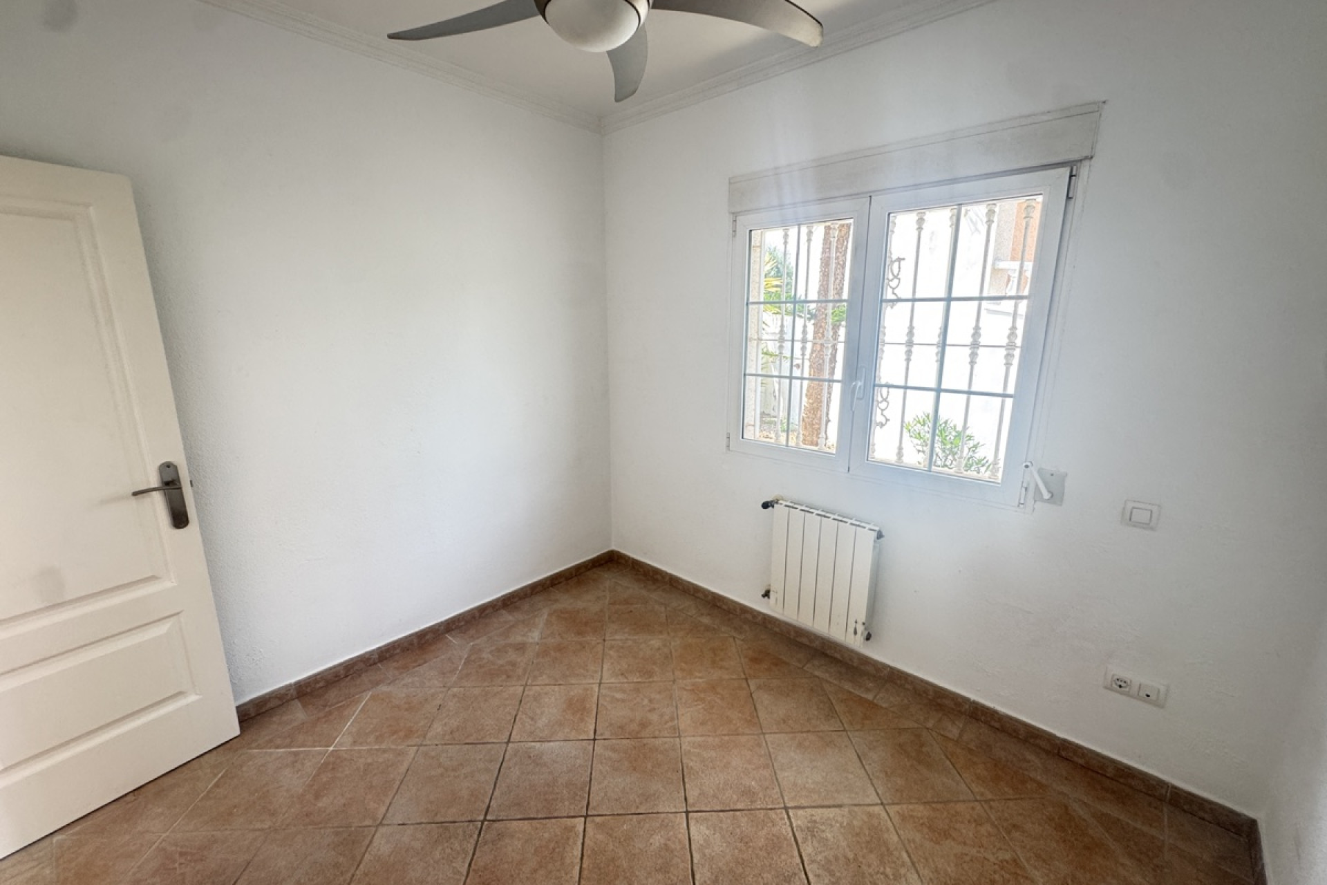 Reventa - Villa independiente - San Miguel de Salinas