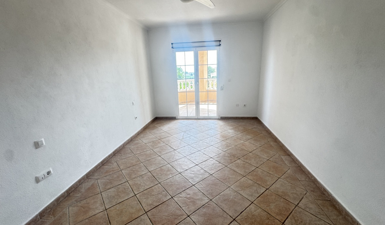 Reventa - Villa independiente - San Miguel de Salinas