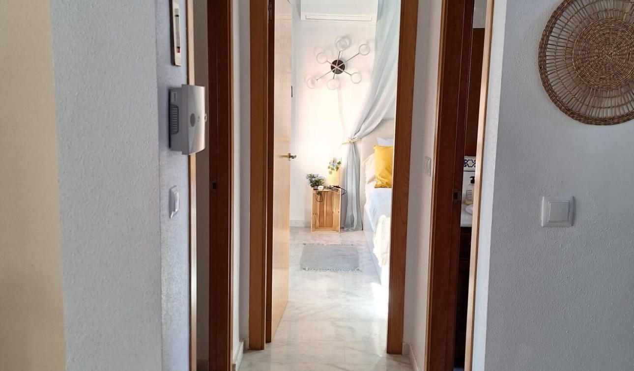 Reventa - Villa independiente - San Miguel de Salinas