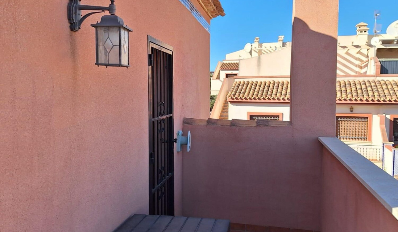 Reventa - Villa independiente - San Miguel de Salinas