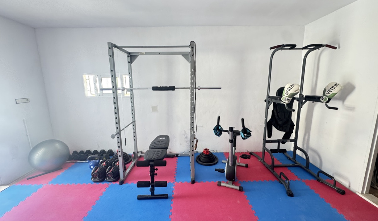 Reventa - Villa independiente - San Miguel de Salinas