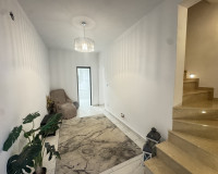 Reventa - Villa independiente - San Miguel de Salinas