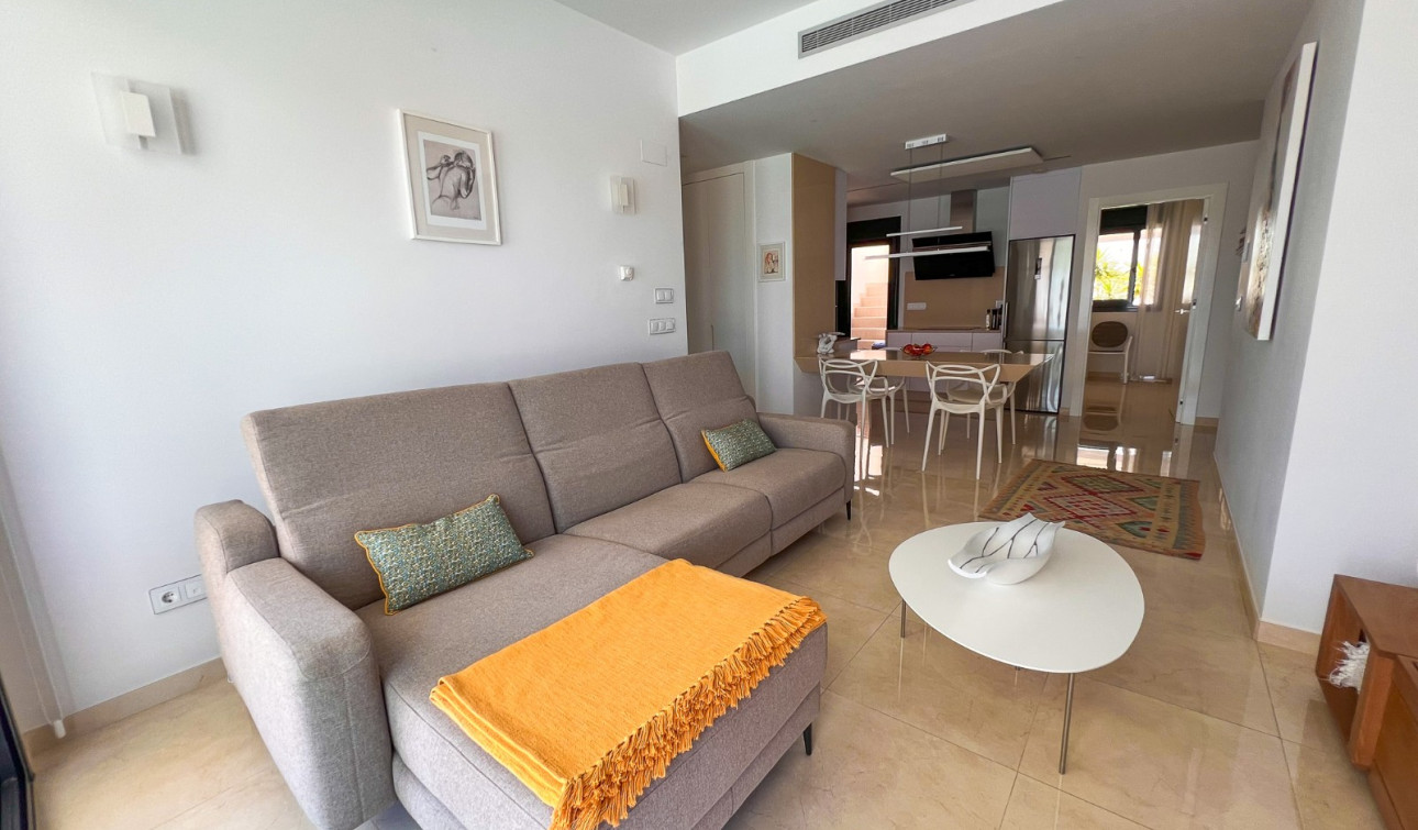 Reventa - Villa independiente - San Miguel de Salinas