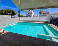 Reventa - Villa independiente - San Miguel de Salinas
