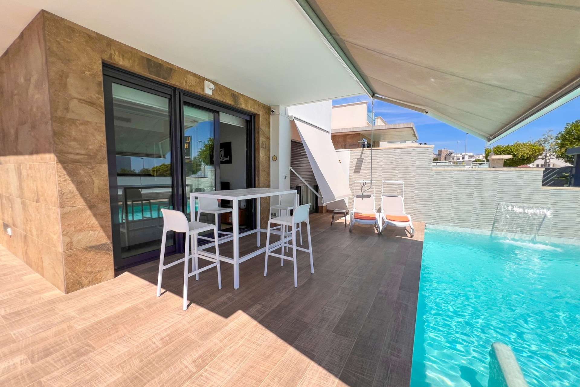 Reventa - Villa independiente - San Miguel de Salinas