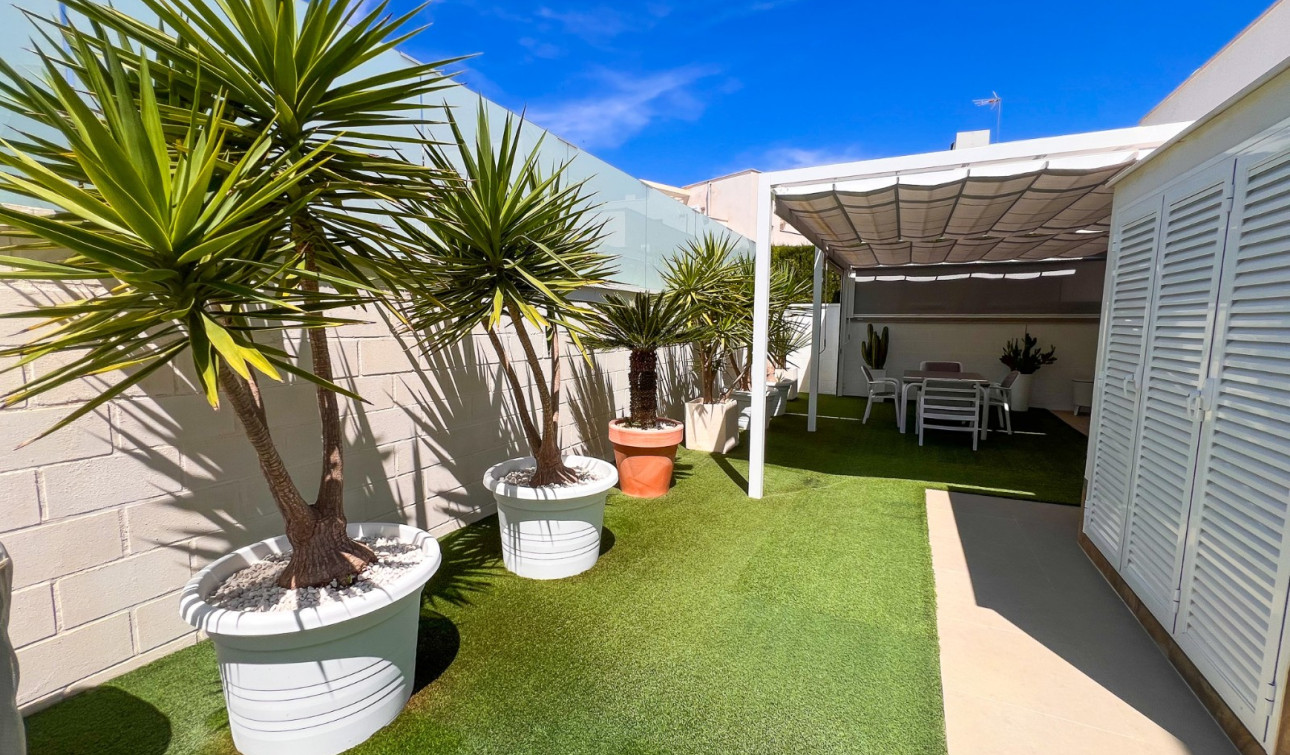 Reventa - Villa independiente - San Miguel de Salinas