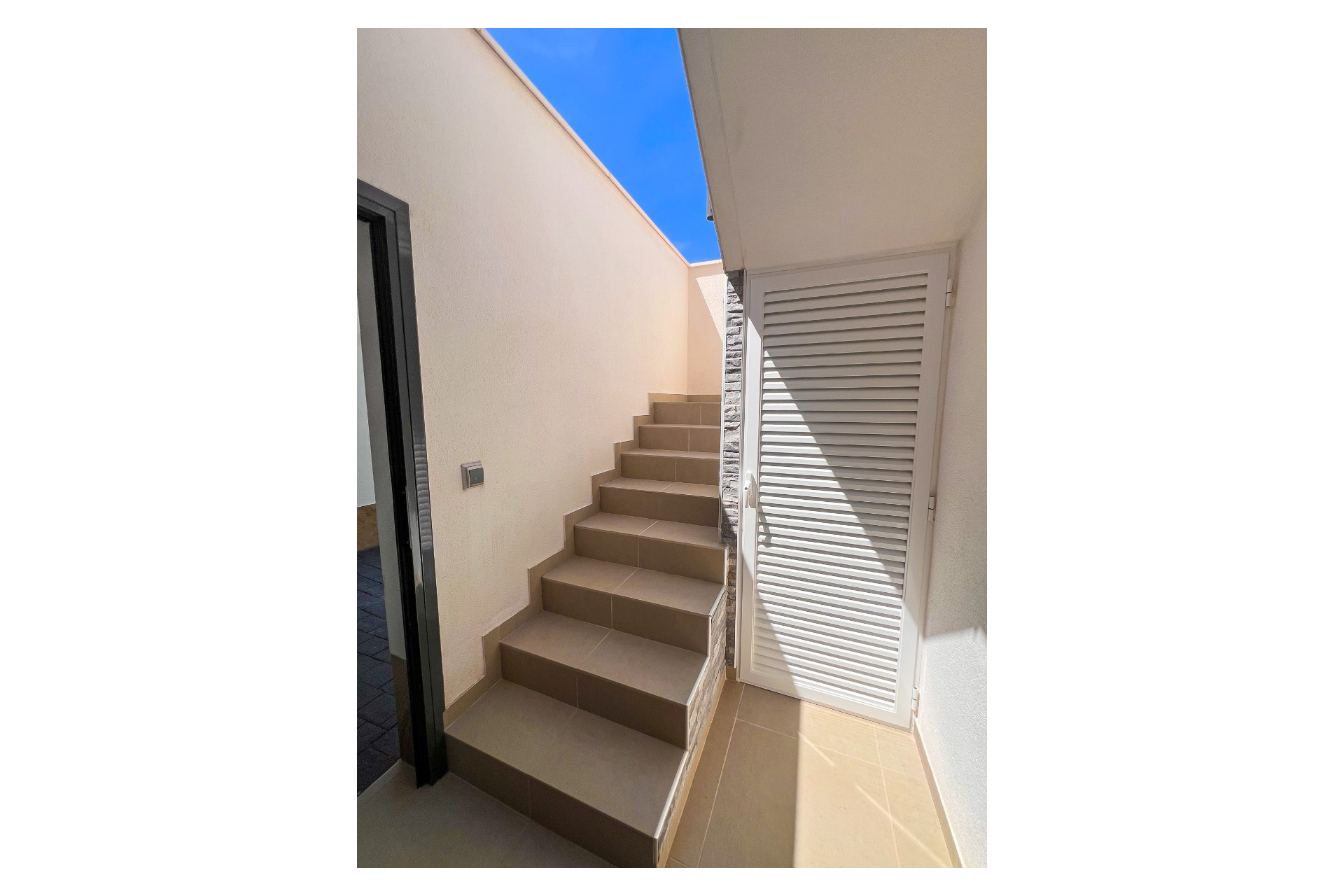 Reventa - Villa independiente - San Miguel de Salinas