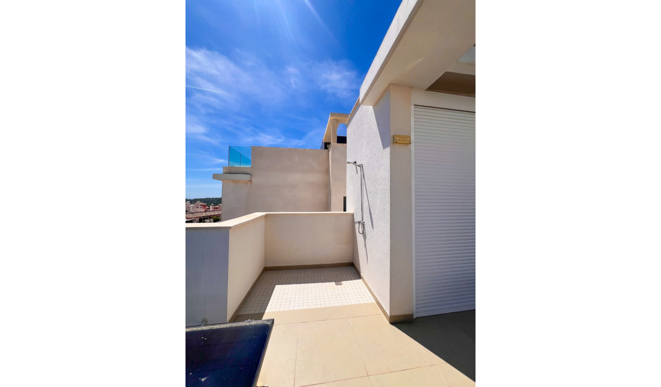 Reventa - Villa independiente - San Miguel de Salinas