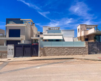 Reventa - Villa independiente - San Miguel de Salinas