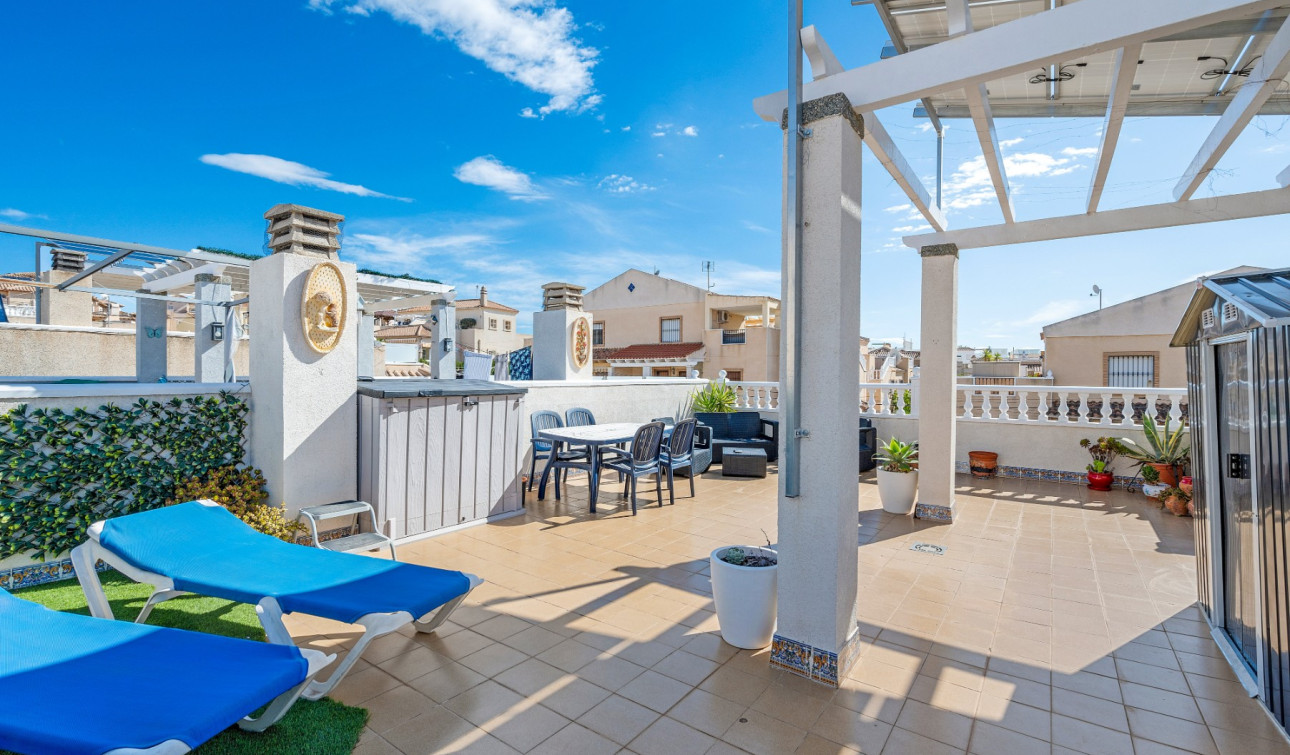 Reventa - Villa independiente - San Miguel de Salinas