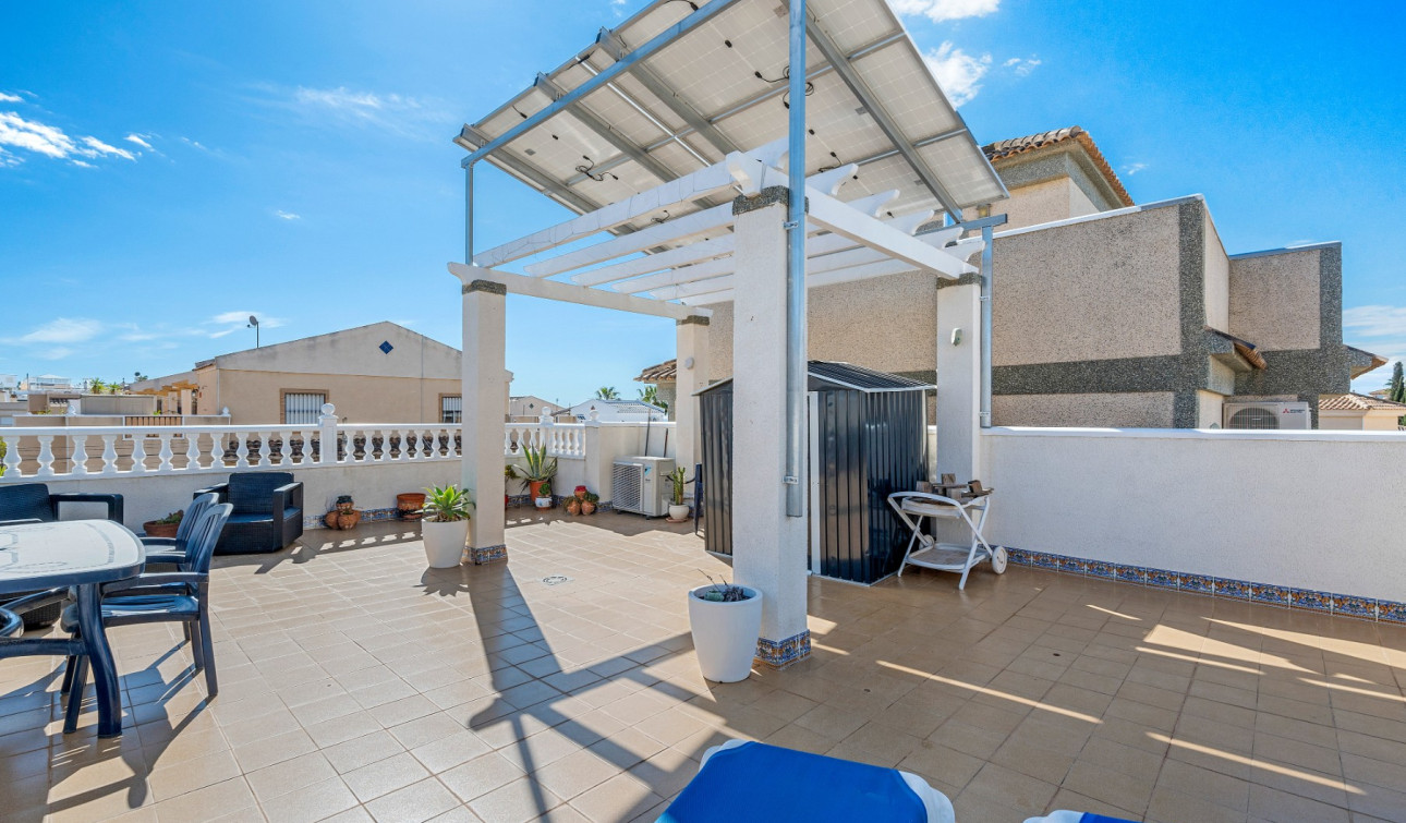 Reventa - Villa independiente - San Miguel de Salinas
