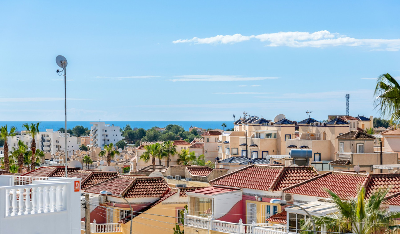 Reventa - Villa independiente - San Miguel de Salinas