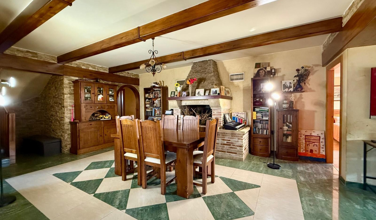 Reventa - Villa independiente - San Miguel de Salinas